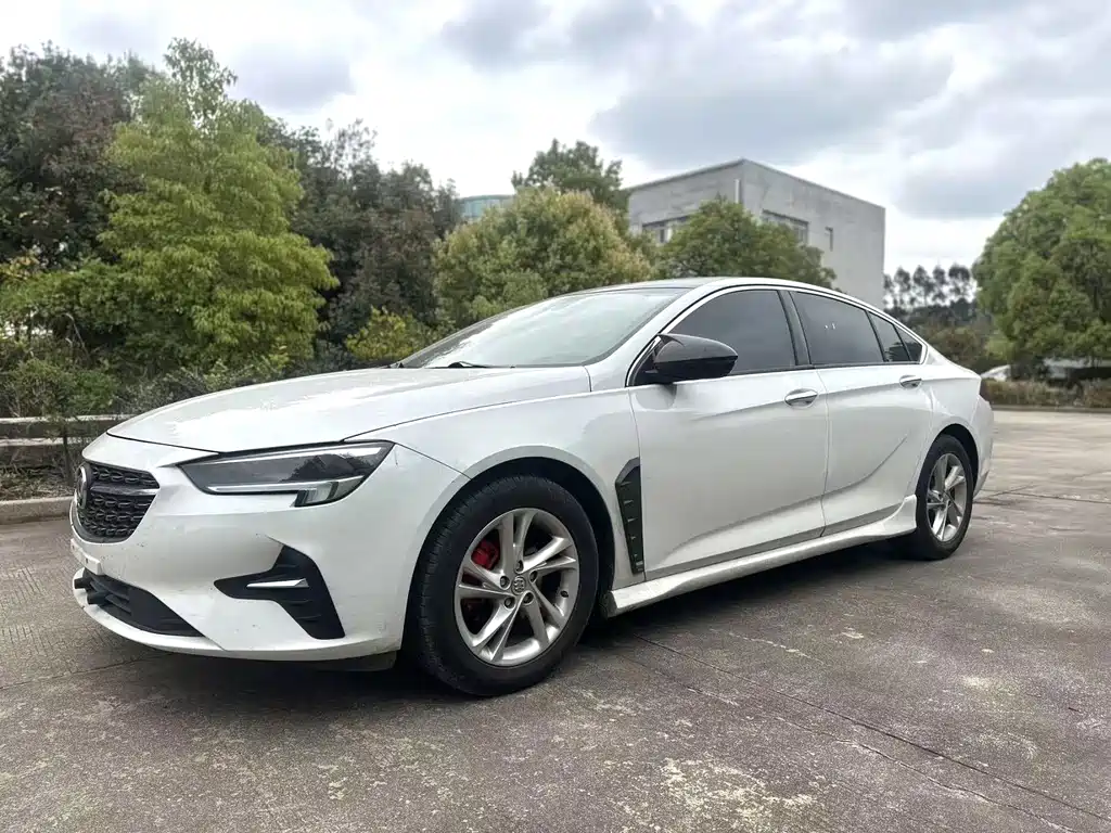 Buick Regal 2020