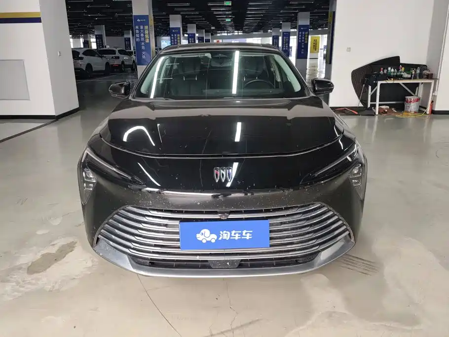 Buick LaCrosse — миниатюра 2
