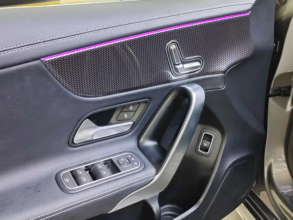 Mercedes-Benz A-Class A 2022 A 200 L Sport Fashion
