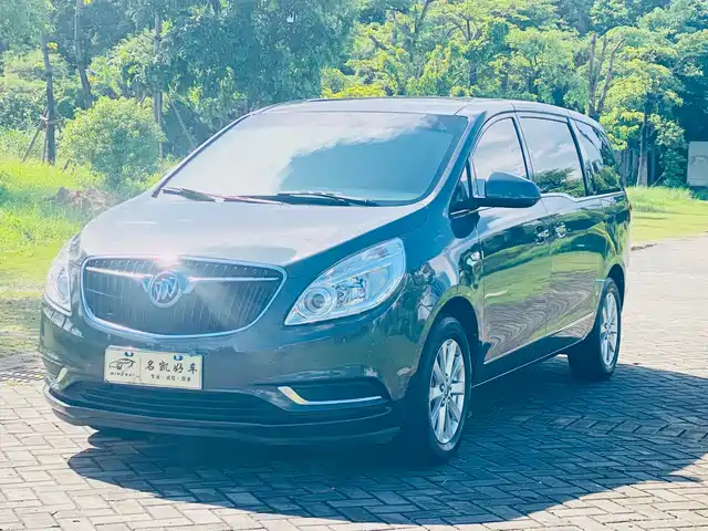 Buick GL8
