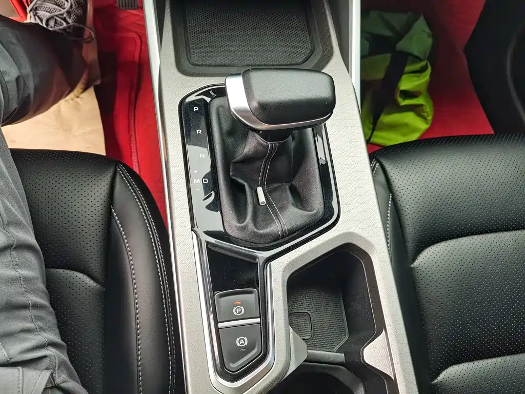 Geely Emgrand — миниатюра 14