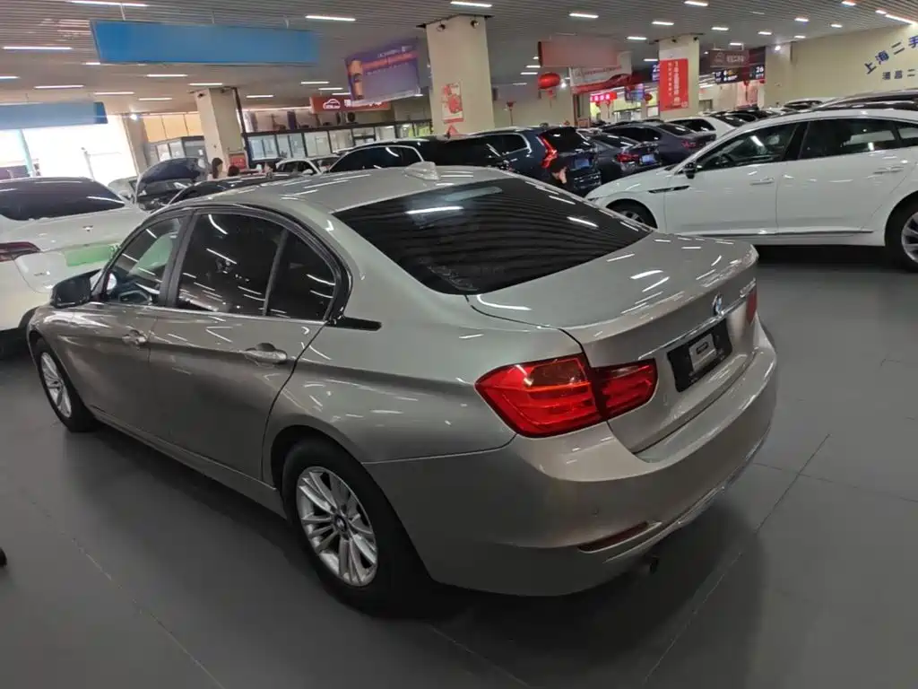 BMW 3 Series — миниатюра 5