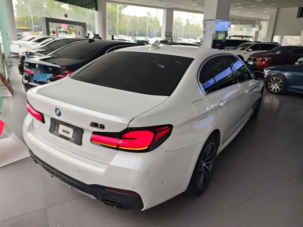 BMW 5 Series 5 2022 525Li M Sport