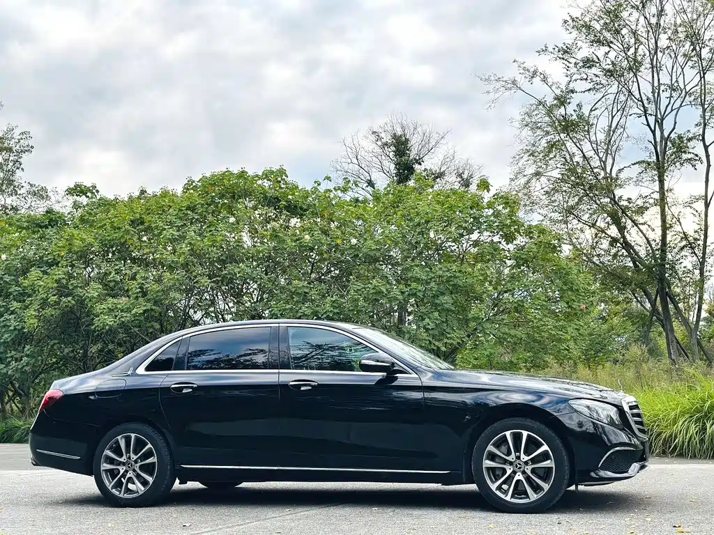 Mercedes-Benz E-Class E 2018 E 300 L Luxury