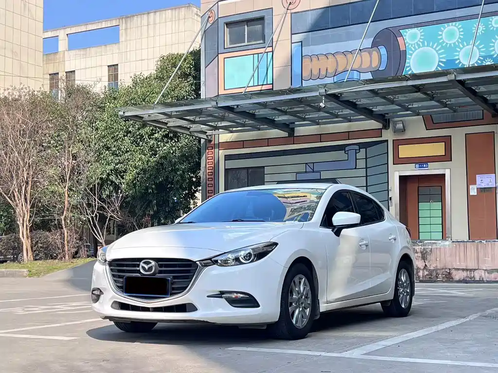 Mazda 3 Axela 2019