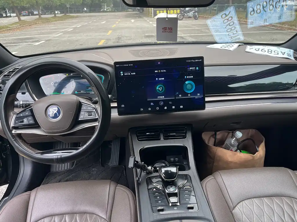BYD Han — миниатюра 7