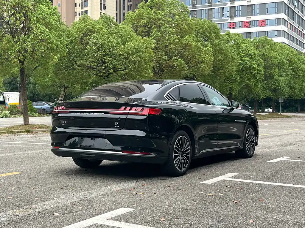 BYD Han — миниатюра 15
