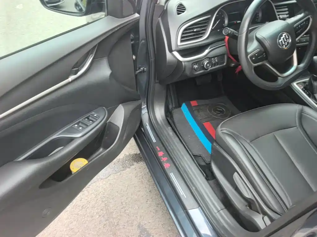 Buick Excelle — миниатюра 16