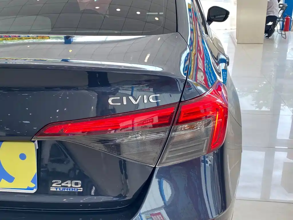 Honda Civic — миниатюра 15