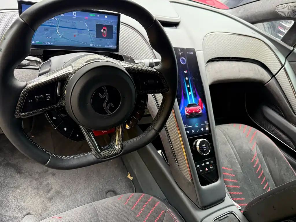 Yangwang Yangwang U9 — миниатюра 5
