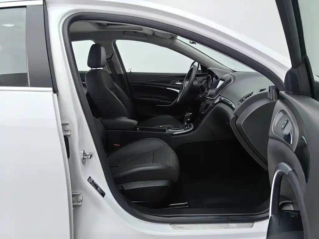 Buick Regal — миниатюра 23