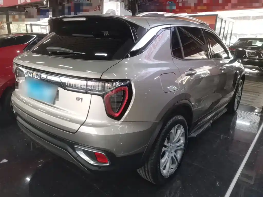 Lynk & Co 01 — миниатюра 7