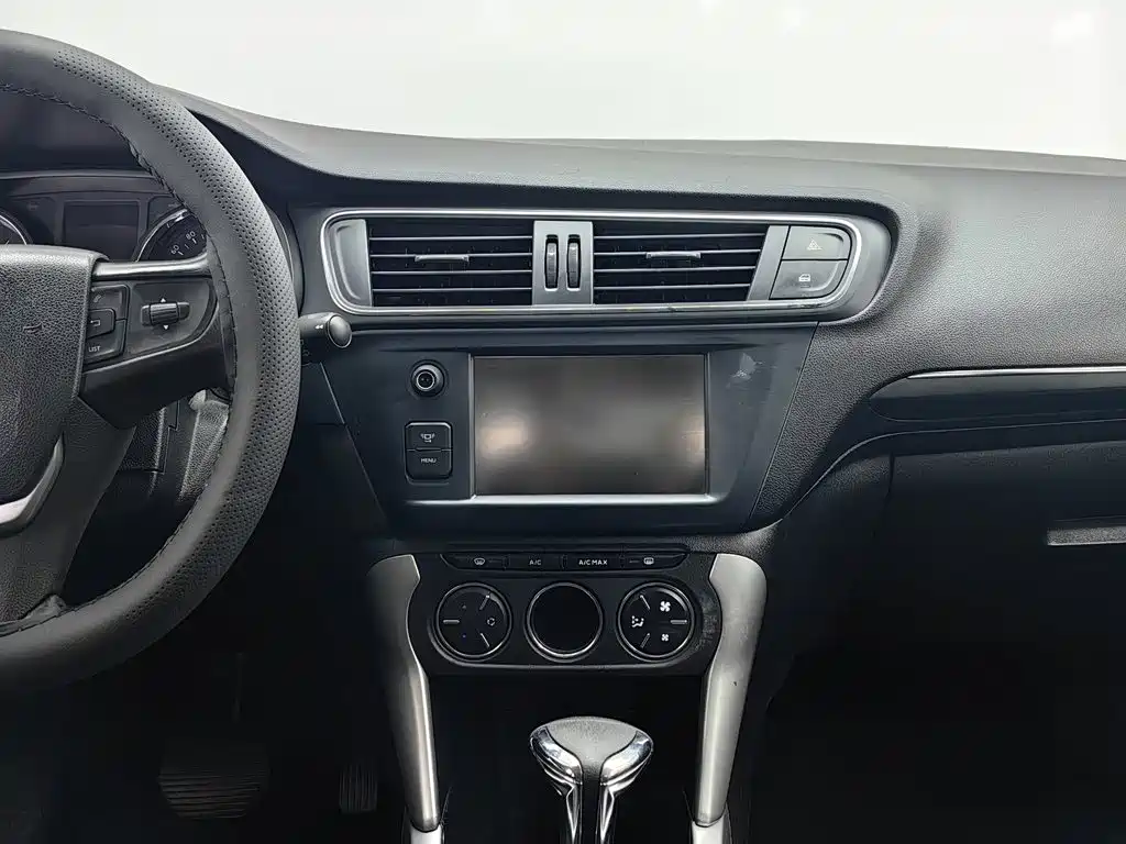 Citroen C3-XR — миниатюра 12