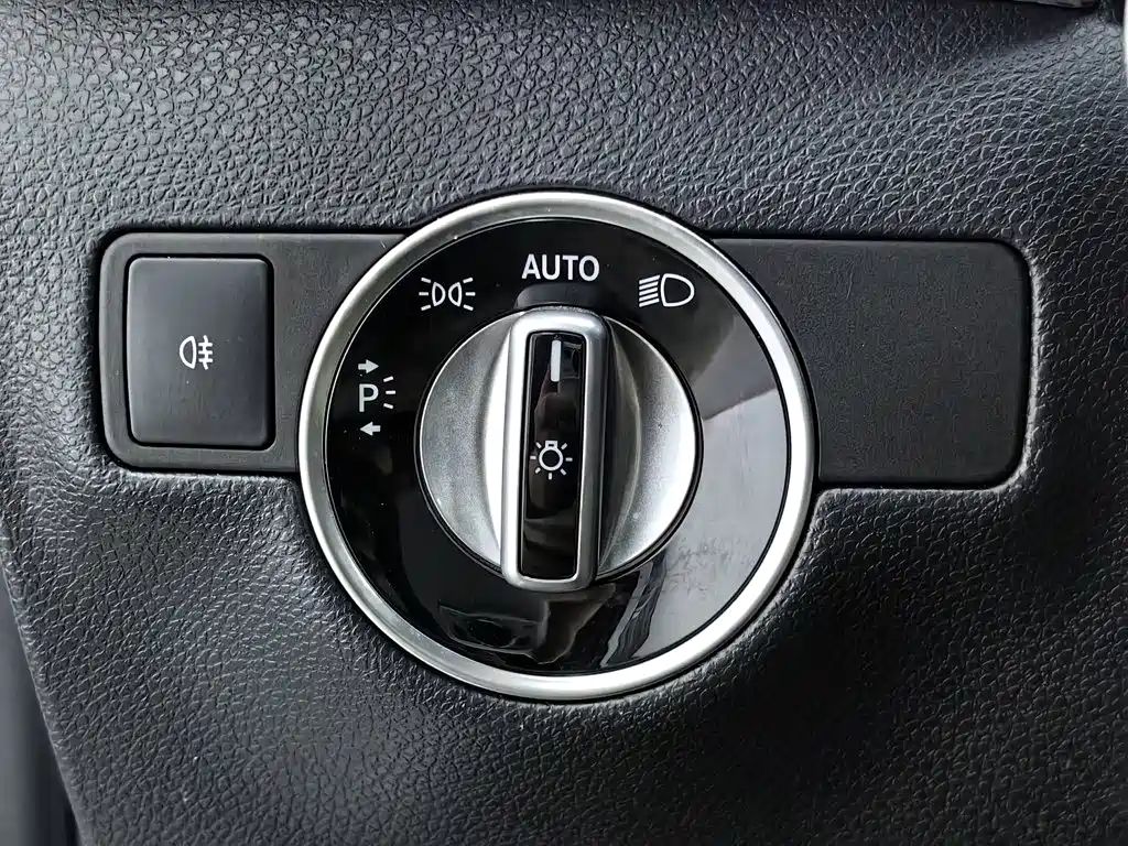 Mercedes-Benz B-Class — миниатюра 21