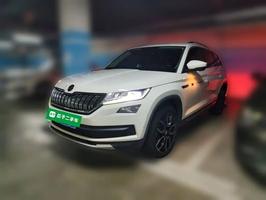 Skoda Kodiaq 2017 TSI330 7 мест Luxury