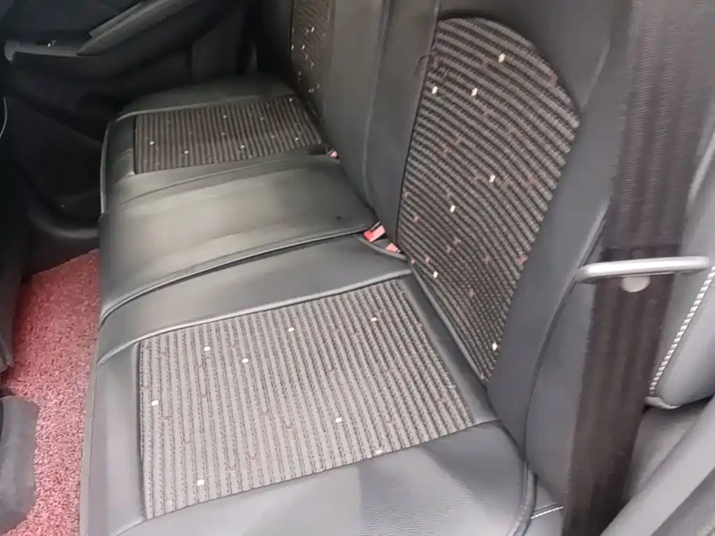 Roewe RX5 — миниатюра 17