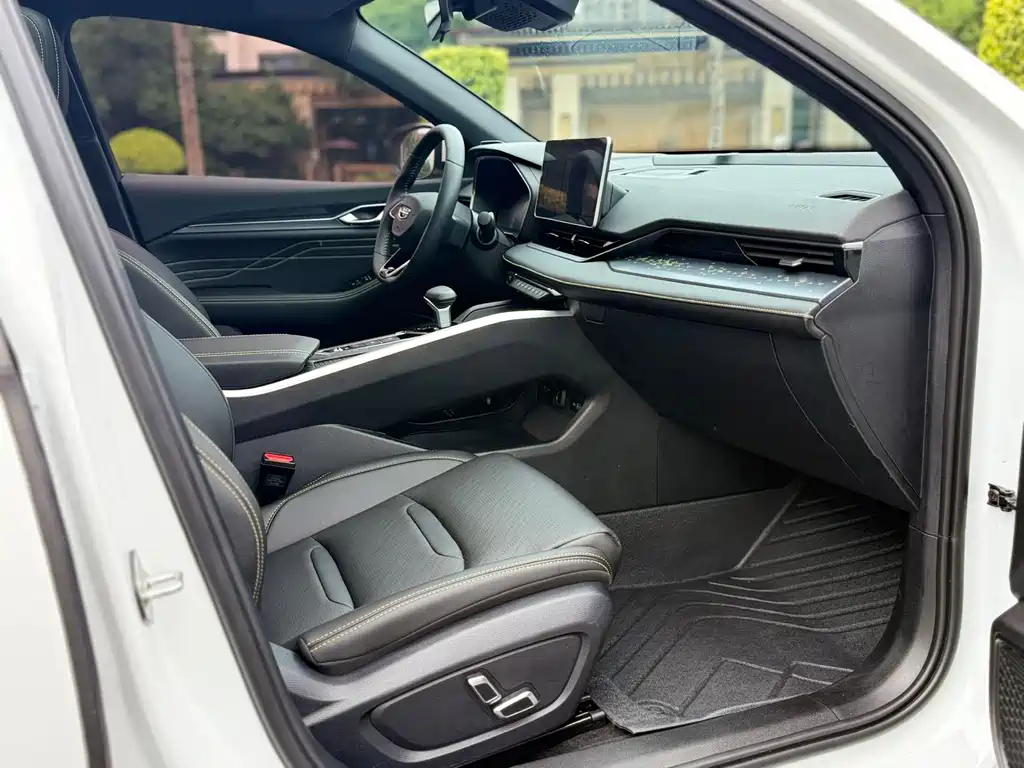 GEELY AUTOMOBILE XINGRUI