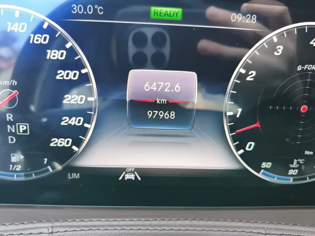 Mercedes-Benz S-Class — миниатюра 8