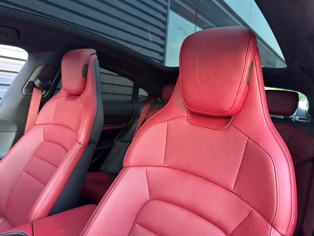 Porsche Taycan — миниатюра 16