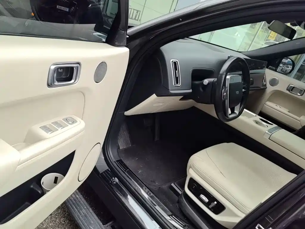 Li Auto Li L7 — миниатюра 16