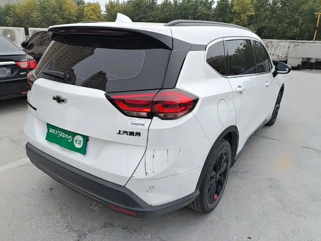 Chevrolet Volando — миниатюра 7
