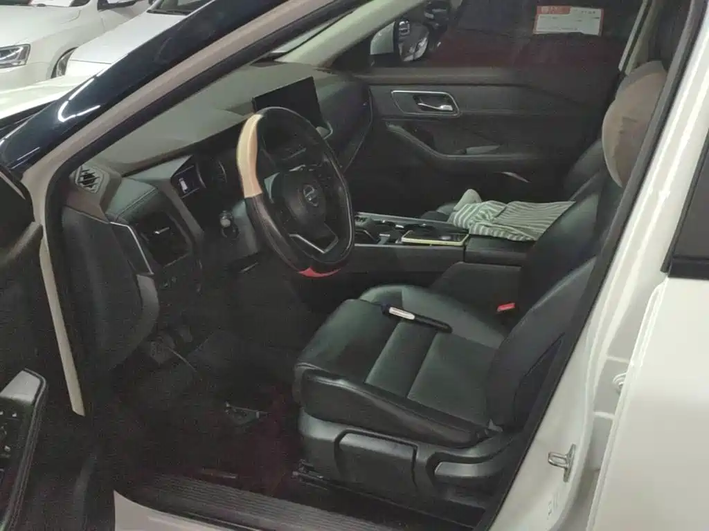 Nissan X-Trail — миниатюра 15
