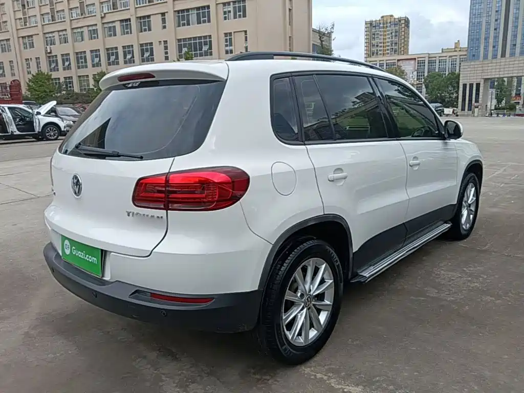 Volkswagen Tiguan — миниатюра 7