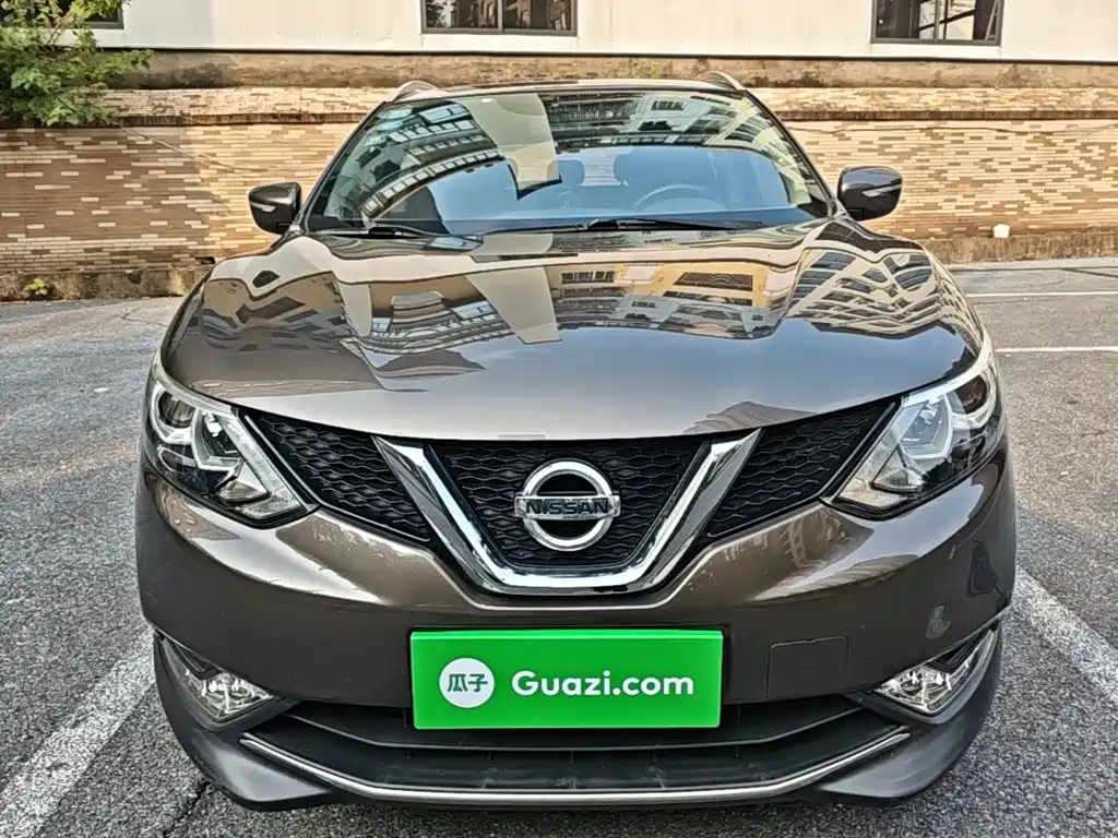 Nissan Qashqai — миниатюра 3