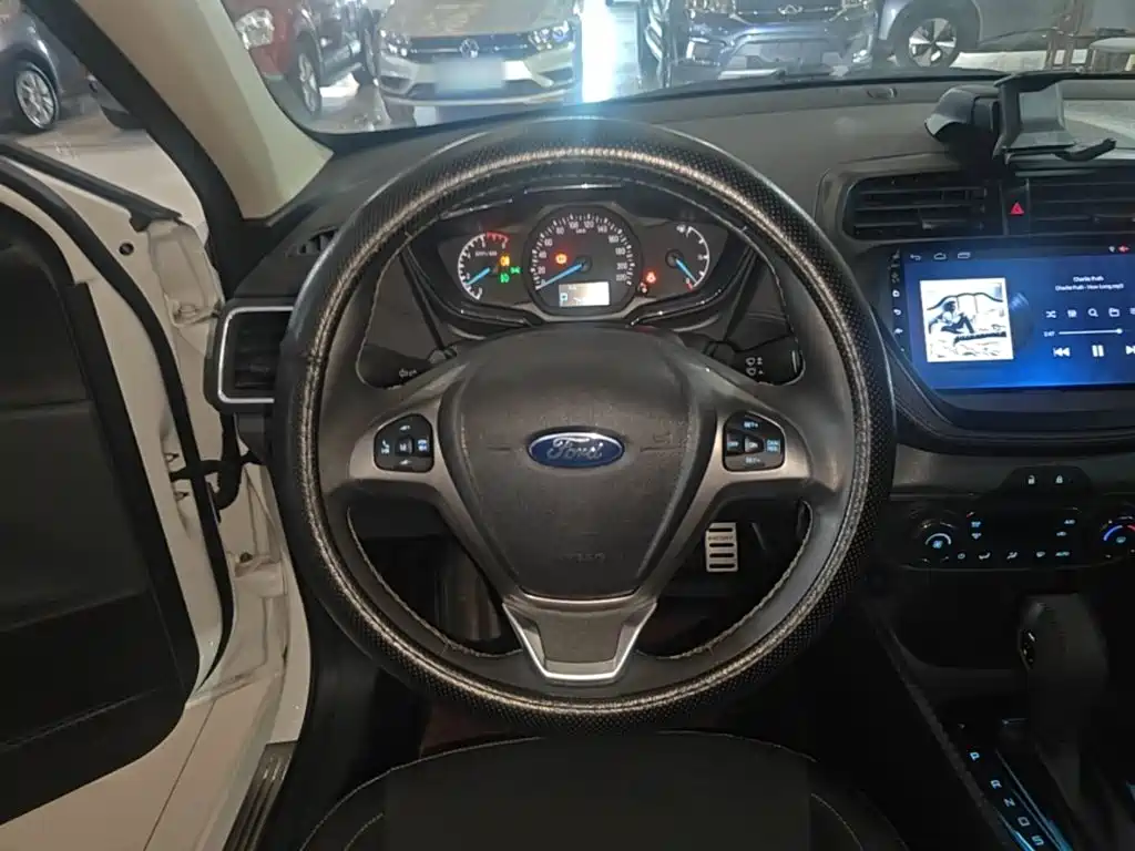 Ford Escort — миниатюра 11