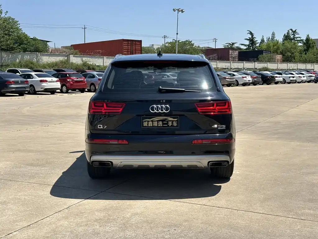 Audi Q7 2019 45 TFSI Comfort