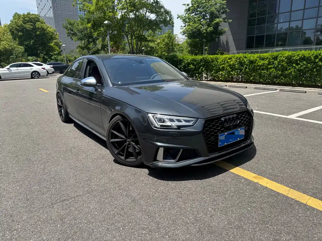 Audi S4 2019