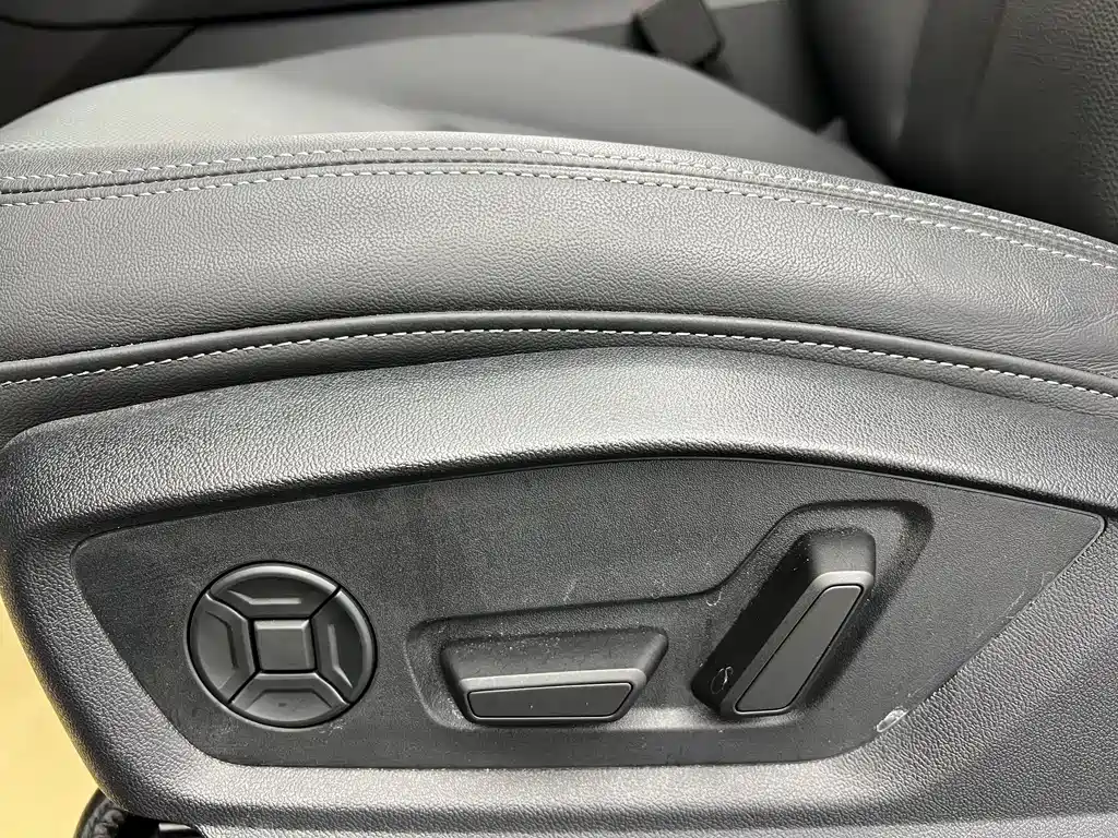 Audi Q7 2024 55 TFSI quattro S line Sport