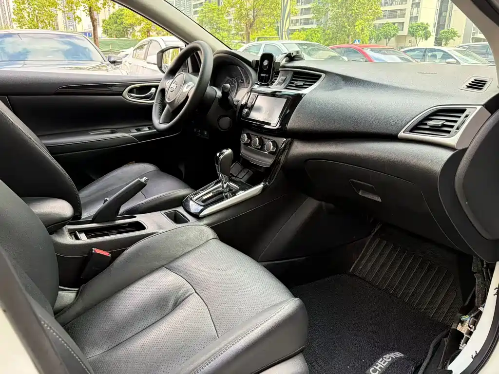 Nissan Sylphy — миниатюра 9