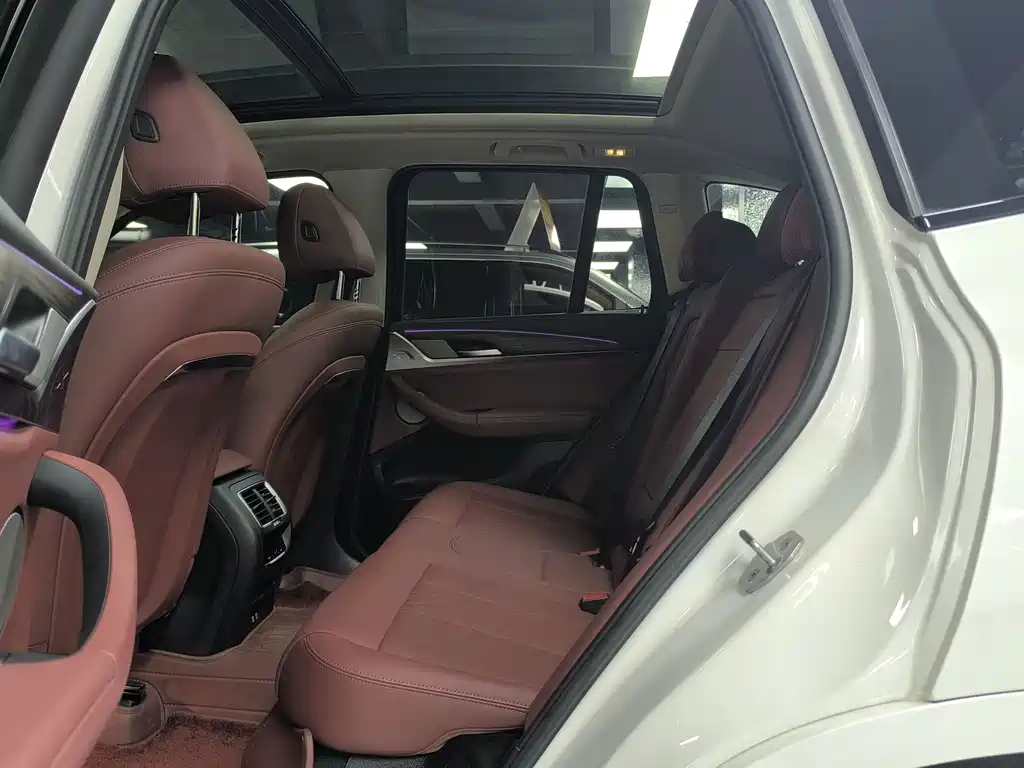 BMW X3 — миниатюра 12