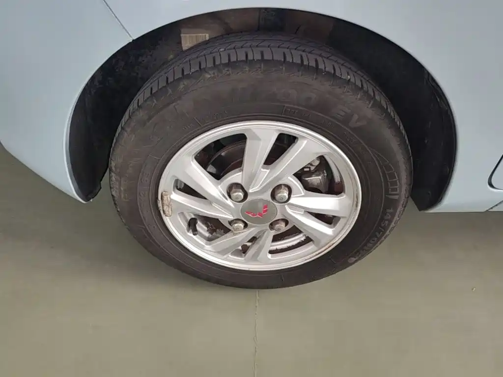 Wuling MINIEV — миниатюра 23