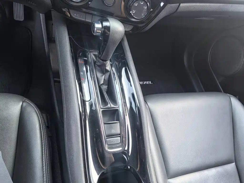 Honda Vezel — миниатюра 16