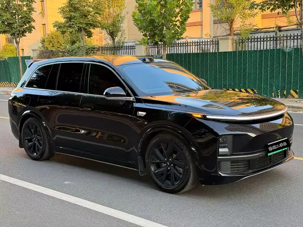 Li Auto Li L8 — миниатюра 3