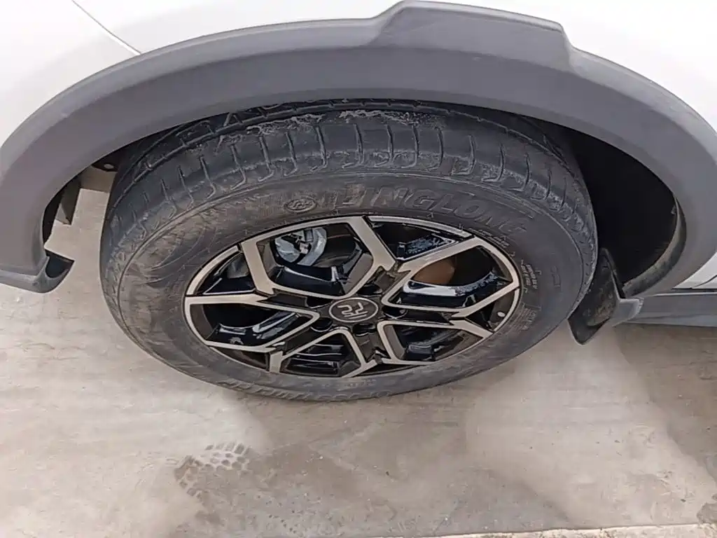 BYD Yuan Pro — миниатюра 23