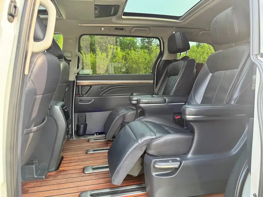 GAC Motor Trumpchi M8 — миниатюра 6