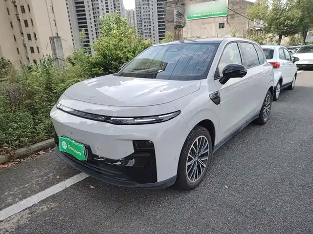 2025 Leapmotor B10