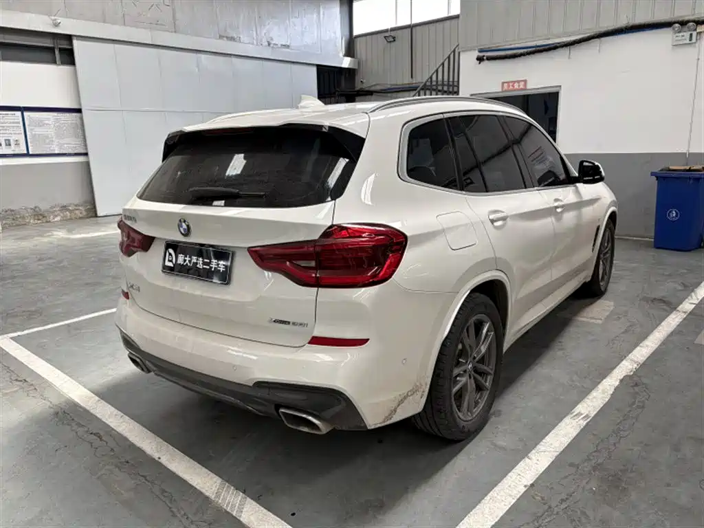BMW X3 — миниатюра 9