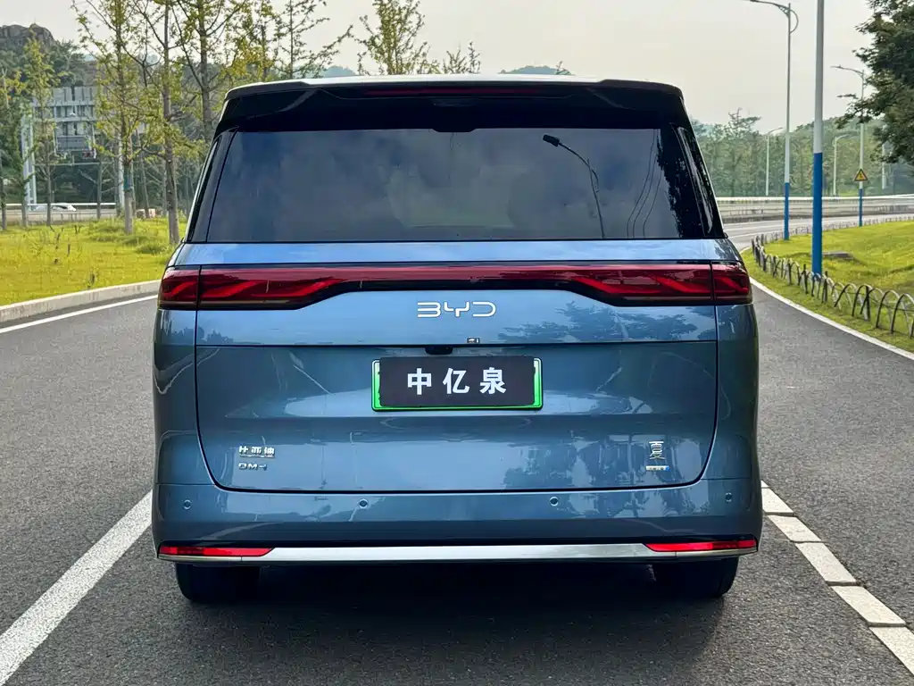 BYD Xia 2025 DM-i 1.5T 180km