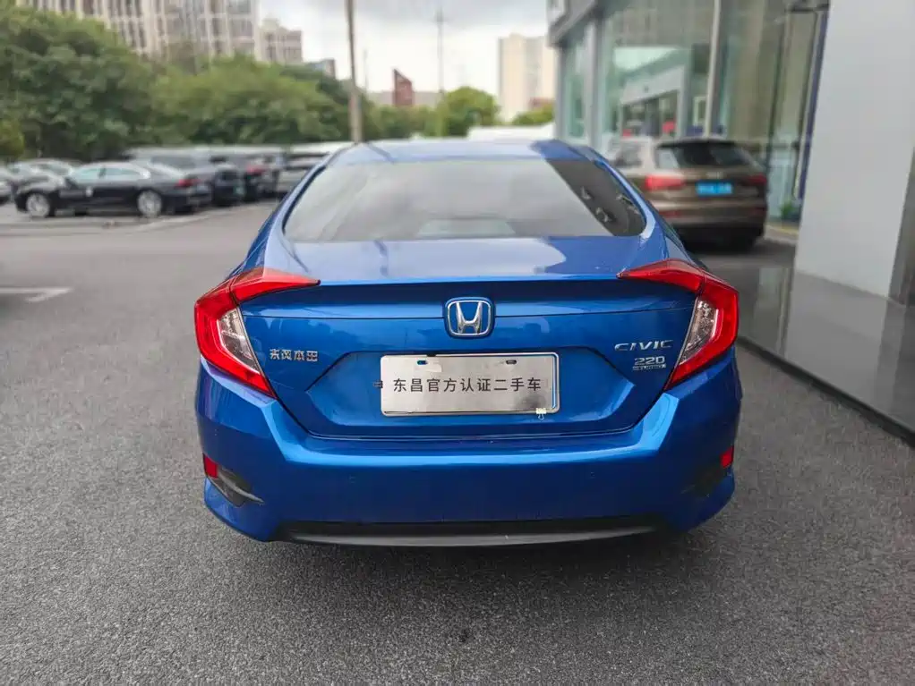 Honda Civic — миниатюра 4