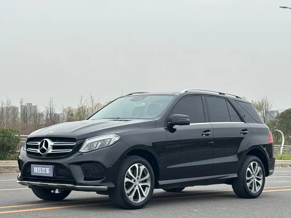 Mercedes-Benz GLE 2016