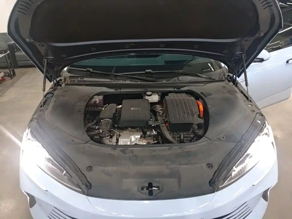 BYD Seal — миниатюра 20