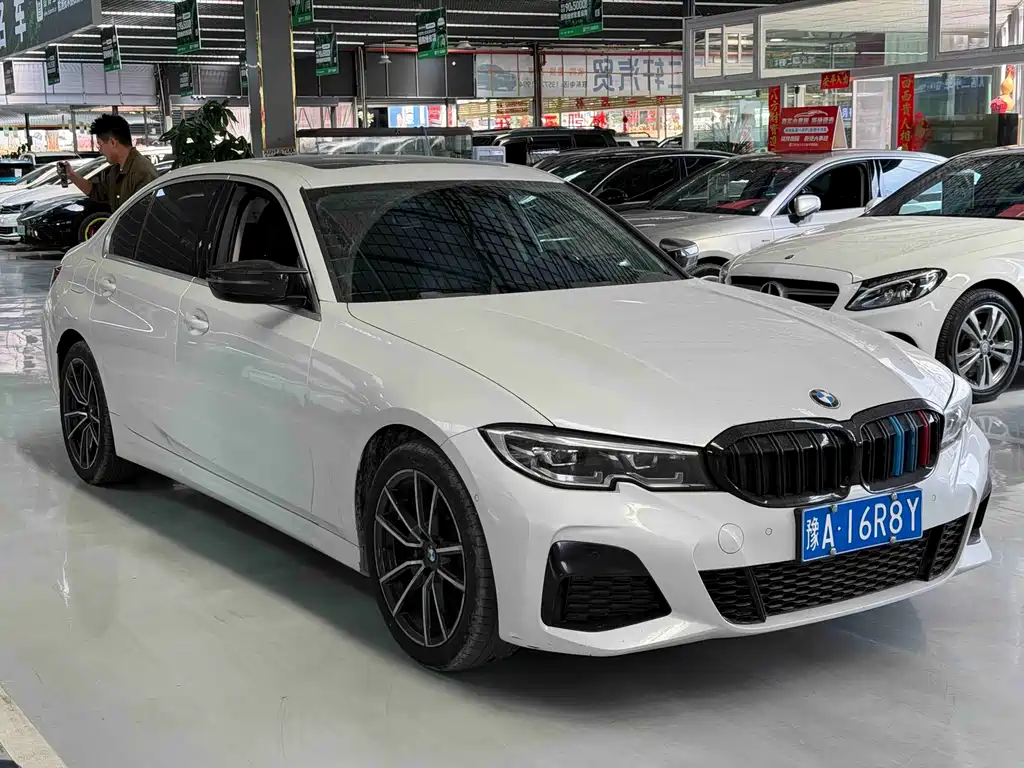 BMW 3 Series — миниатюра 3