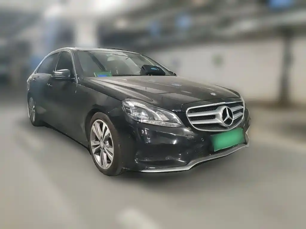 Mercedes-Benz E-Class — миниатюра 24