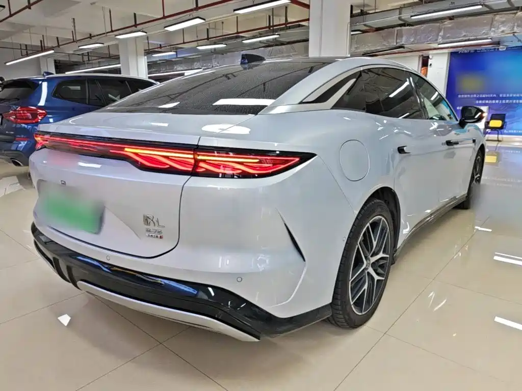 BYD Han L — миниатюра 7