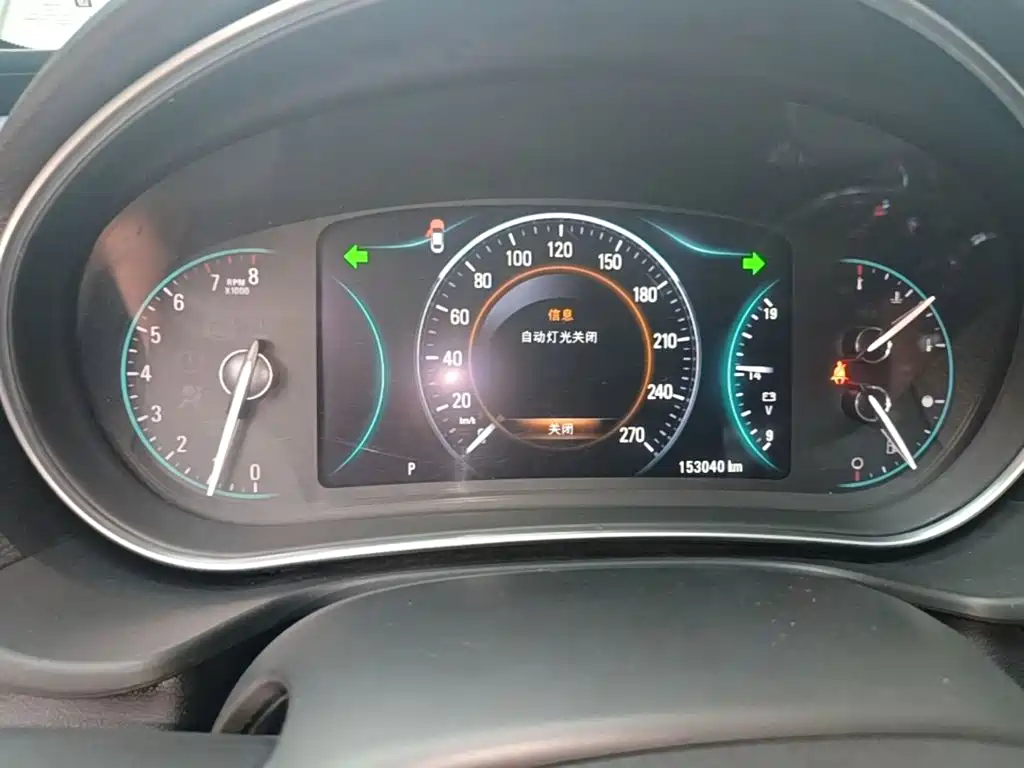 Buick Regal — миниатюра 12