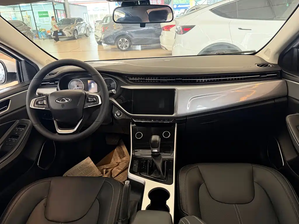Chery Arrizo 5 — миниатюра 32